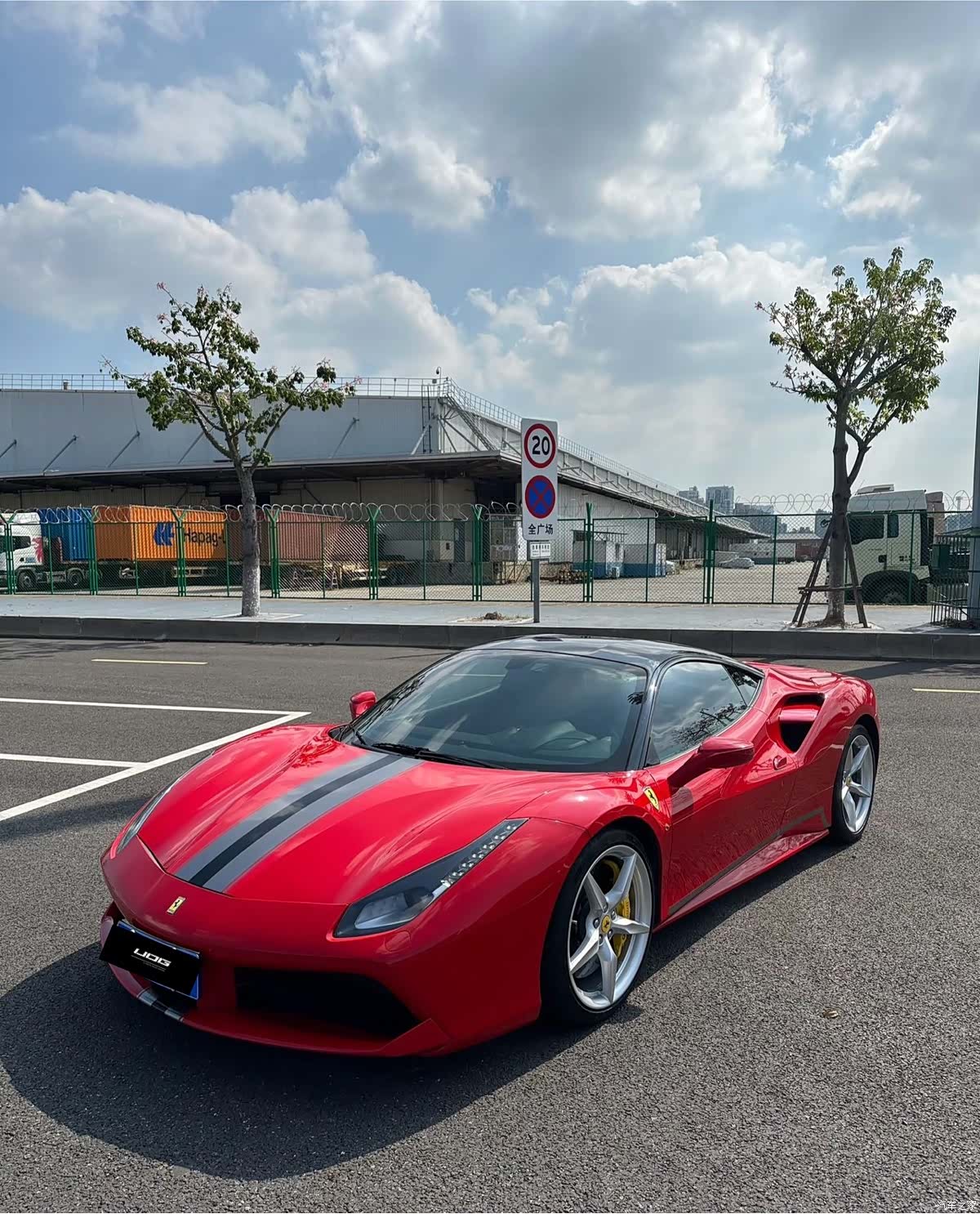Ferrari 488, 2017 1