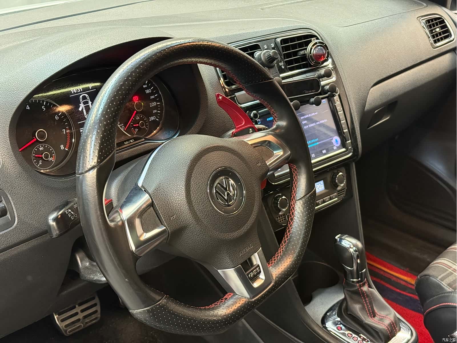 Volkswagen Polo, 2013 3