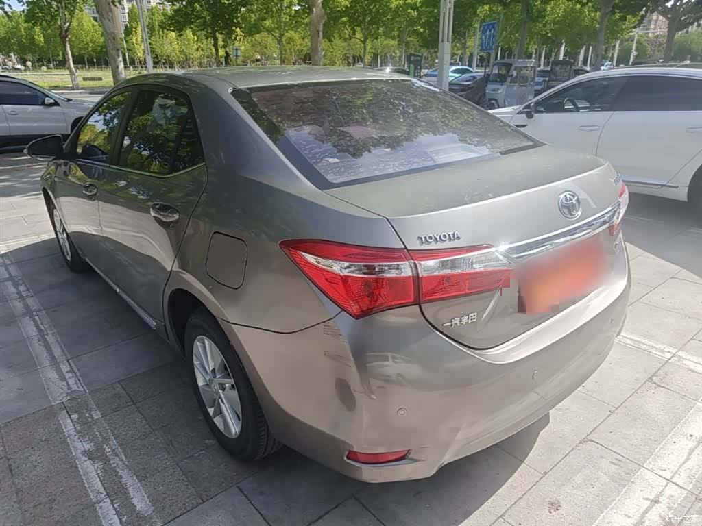 Toyota Corolla, 2016 все фото