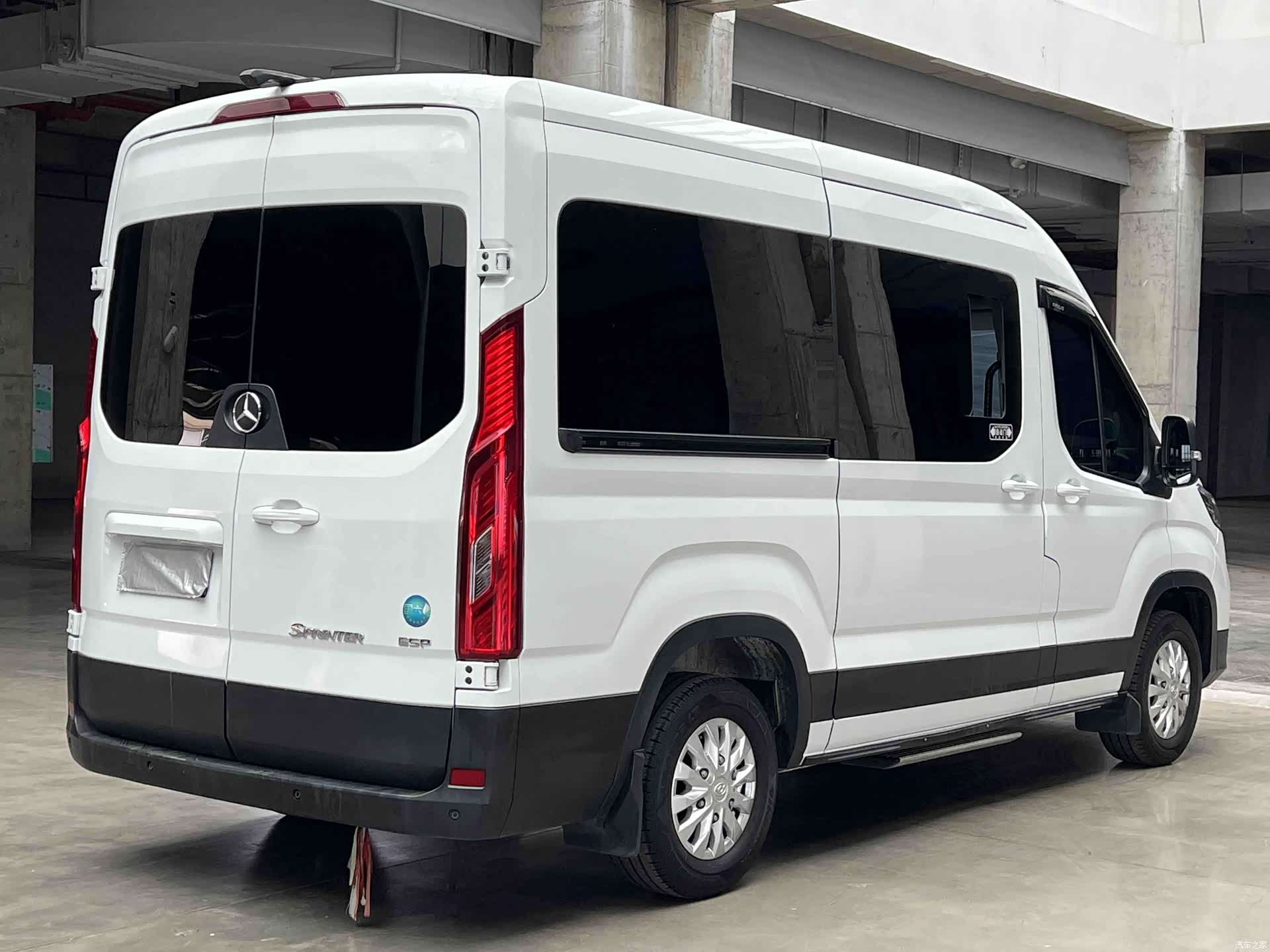 Maxus V90, 2024 3