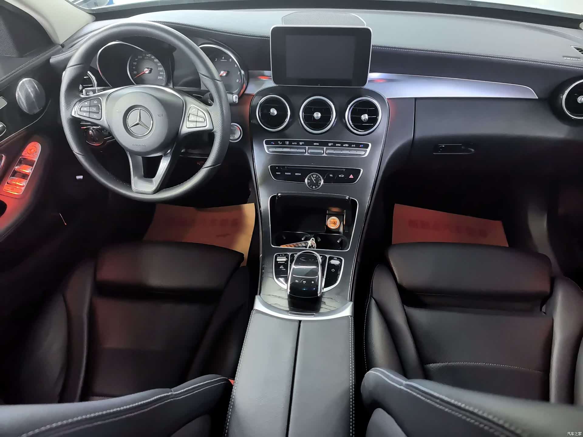 Mercedes-Benz C-Class, 2018 4