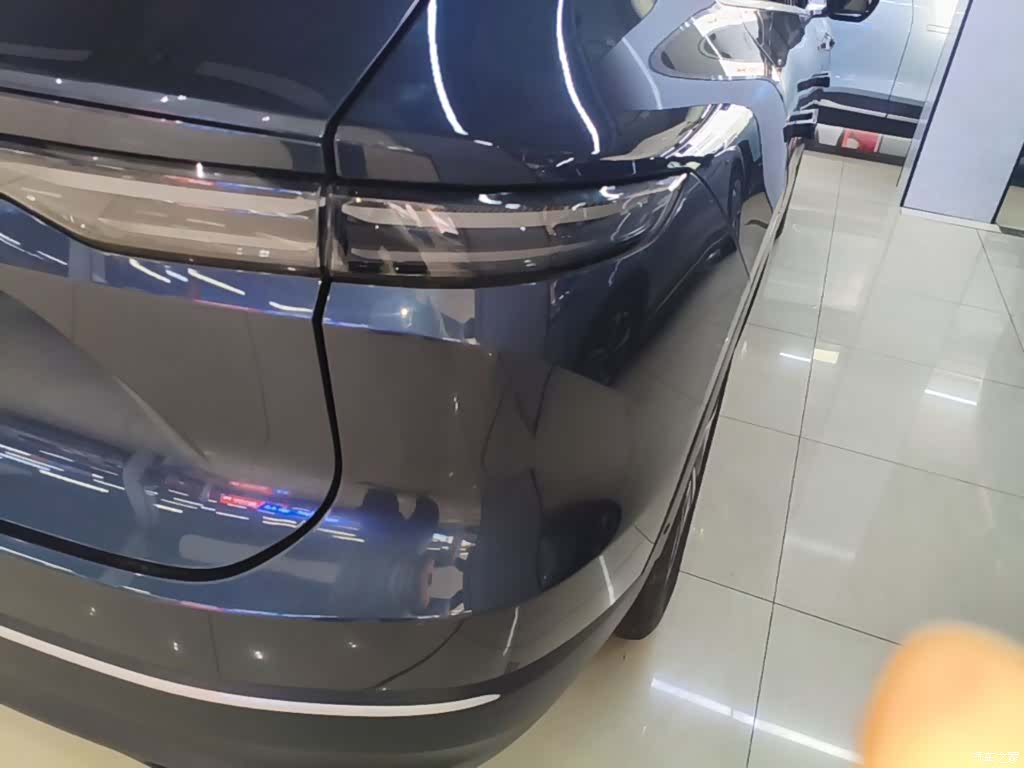 NIO EC7, 2023 8