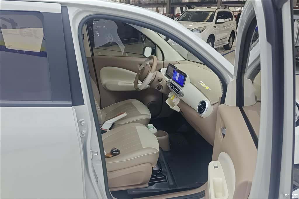 Wuling MINIEV, 2025 8