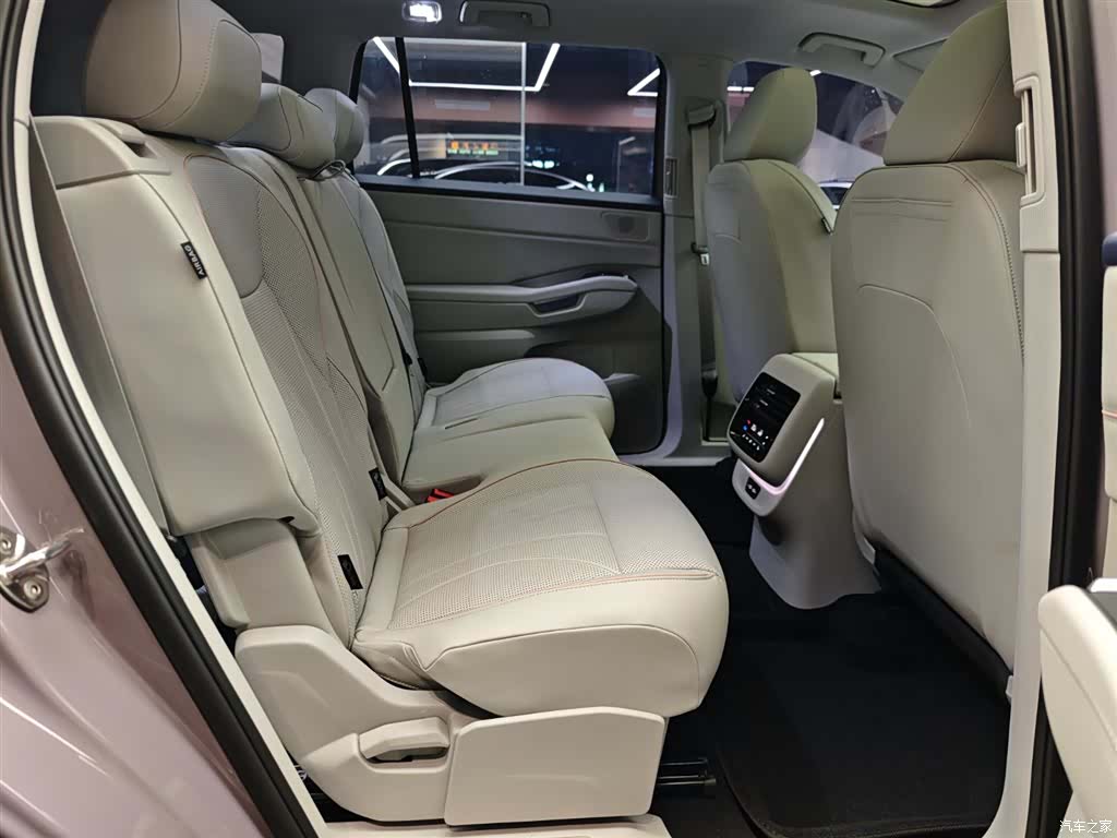 Volkswagen Teramont, 2026 12