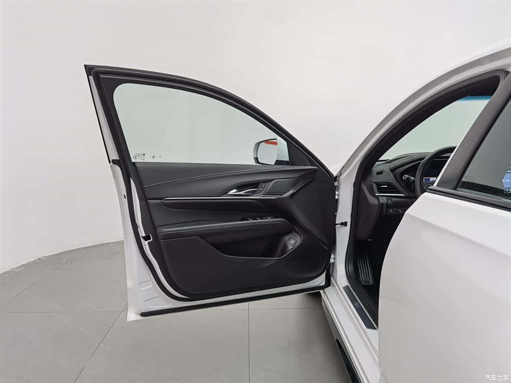 Cadillac CT4, 2020 8