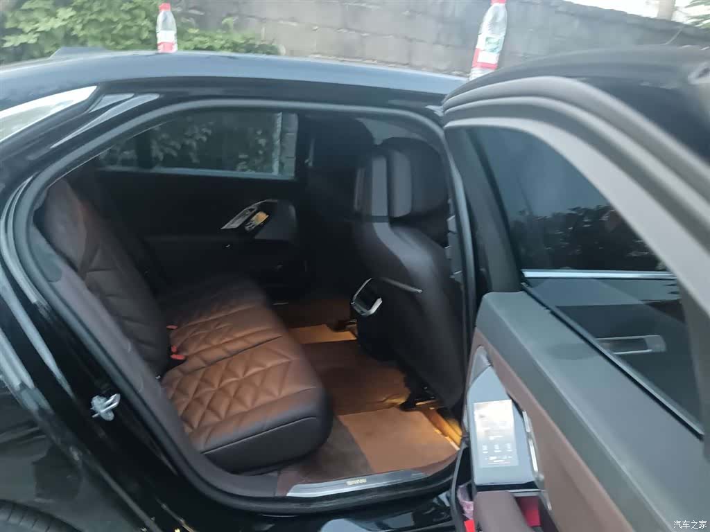 BMW 7 Series, 2023 6