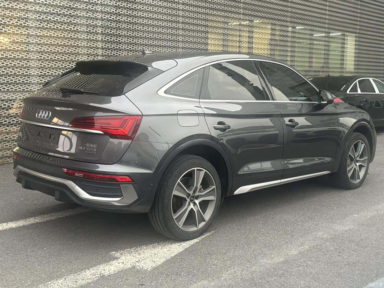 Audi Q5L, 2022 6