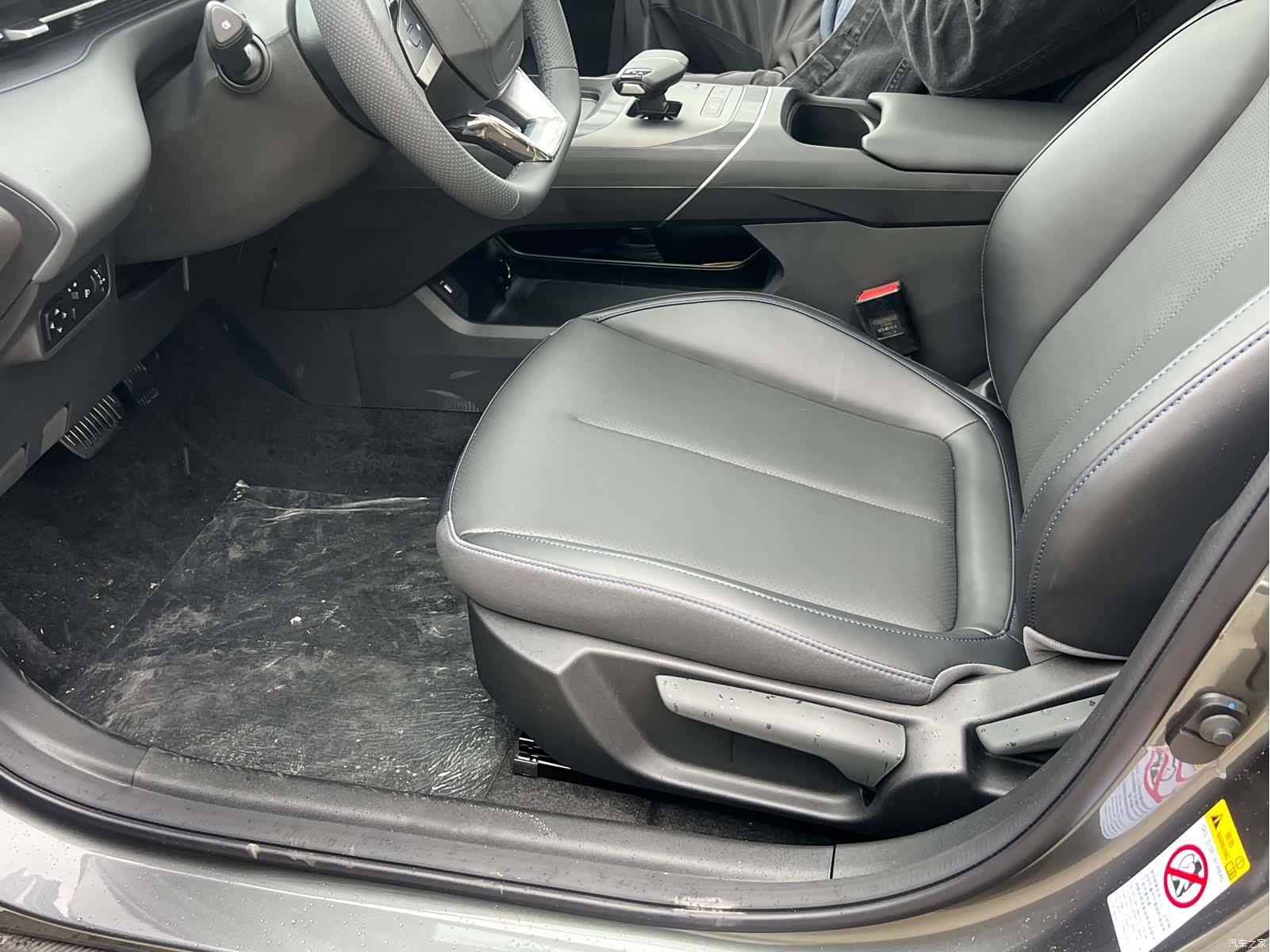 Changan Eado, 2025 14