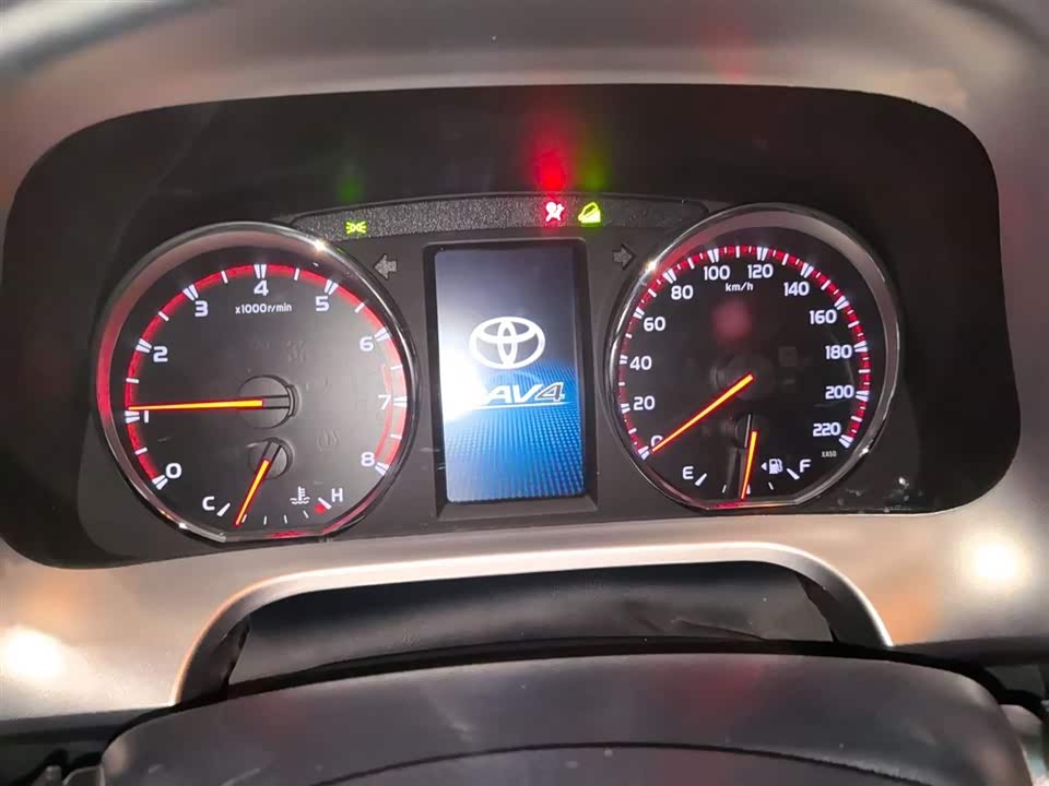 Toyota RAV4 Rongfang