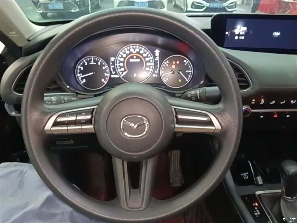 Mazda Mazda3, 2021 11