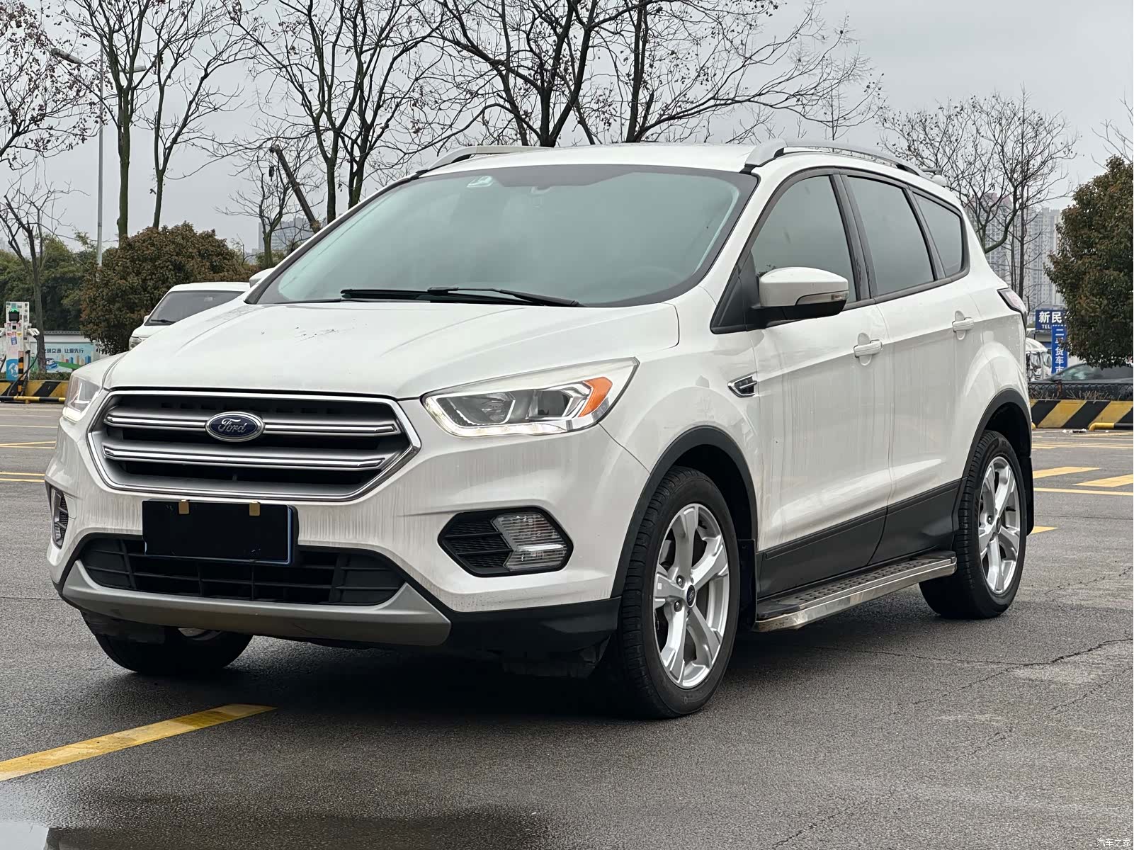 Ford Kuga, 2017 1