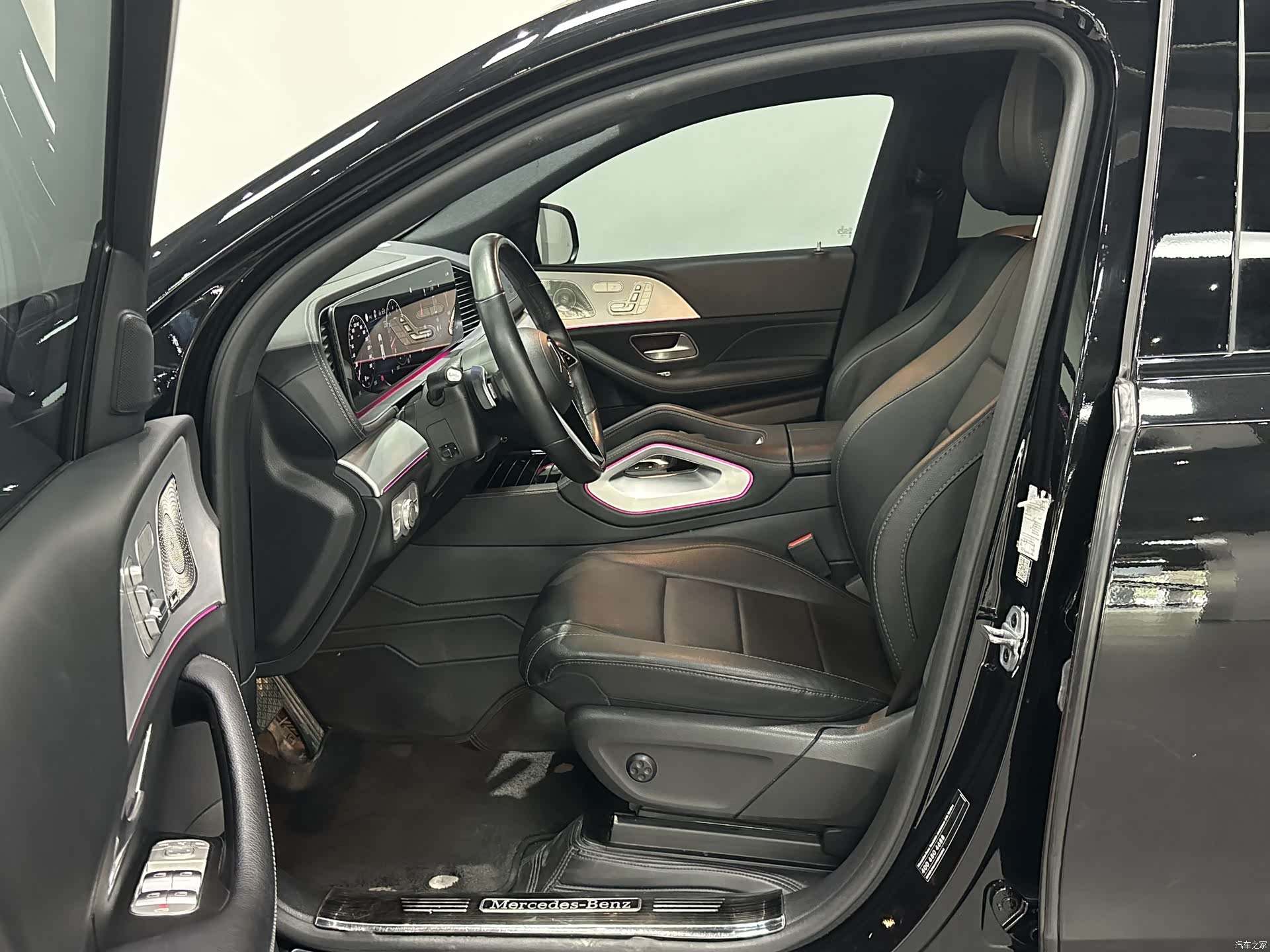 Mercedes-Benz GLE, 2023 17
