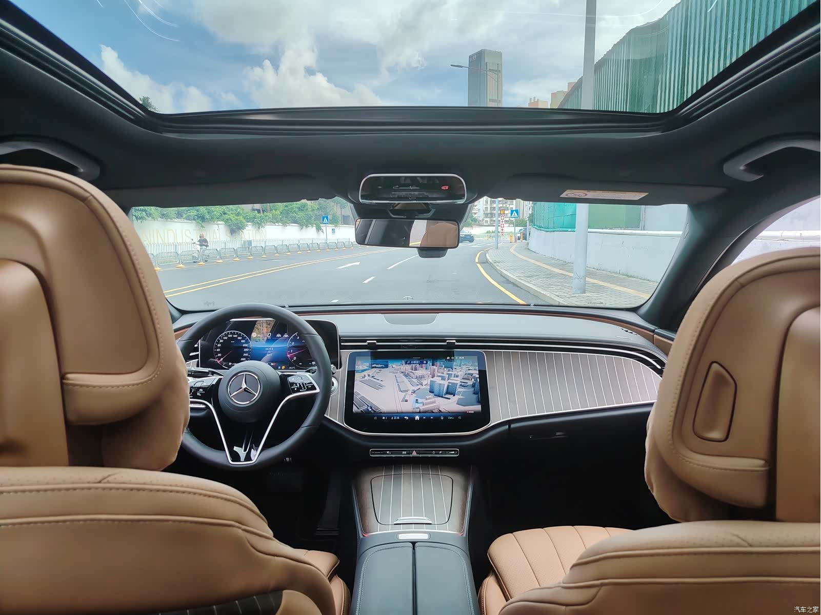 Mercedes-Benz E-Class, 2025 9