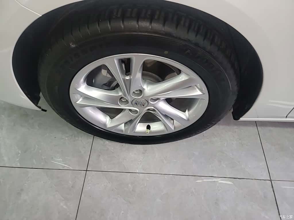 Buick Regal, 2024 23