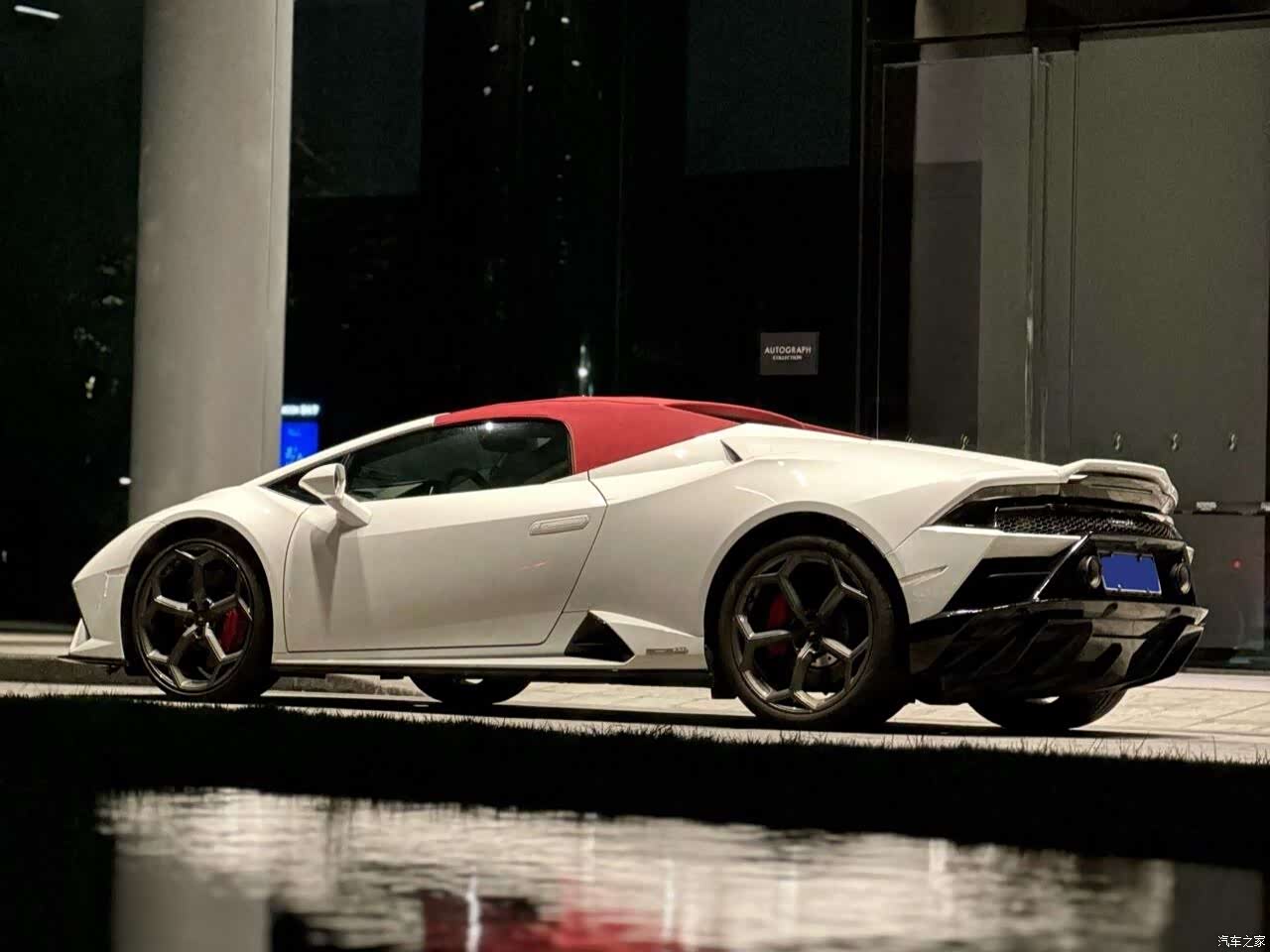 Lamborghini Huracán, 2022 2
