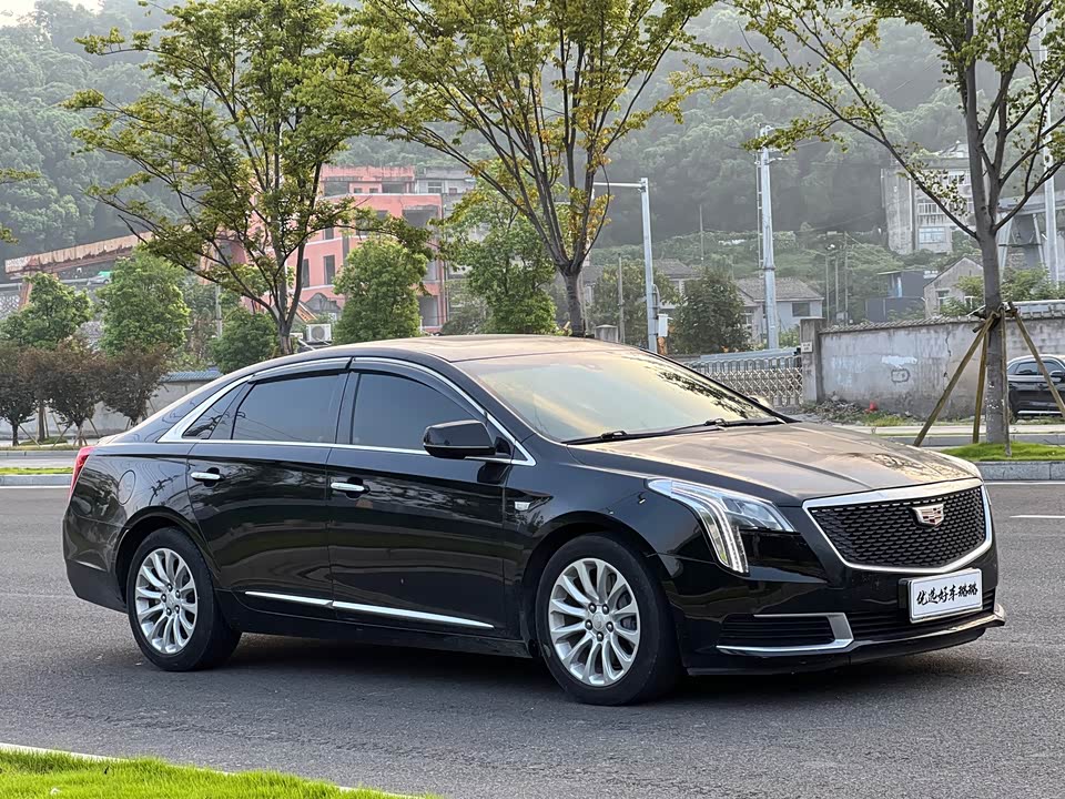 Cadillac XTS