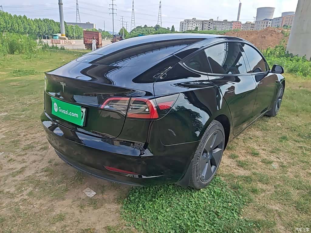 Tesla Model 3, 2023 7