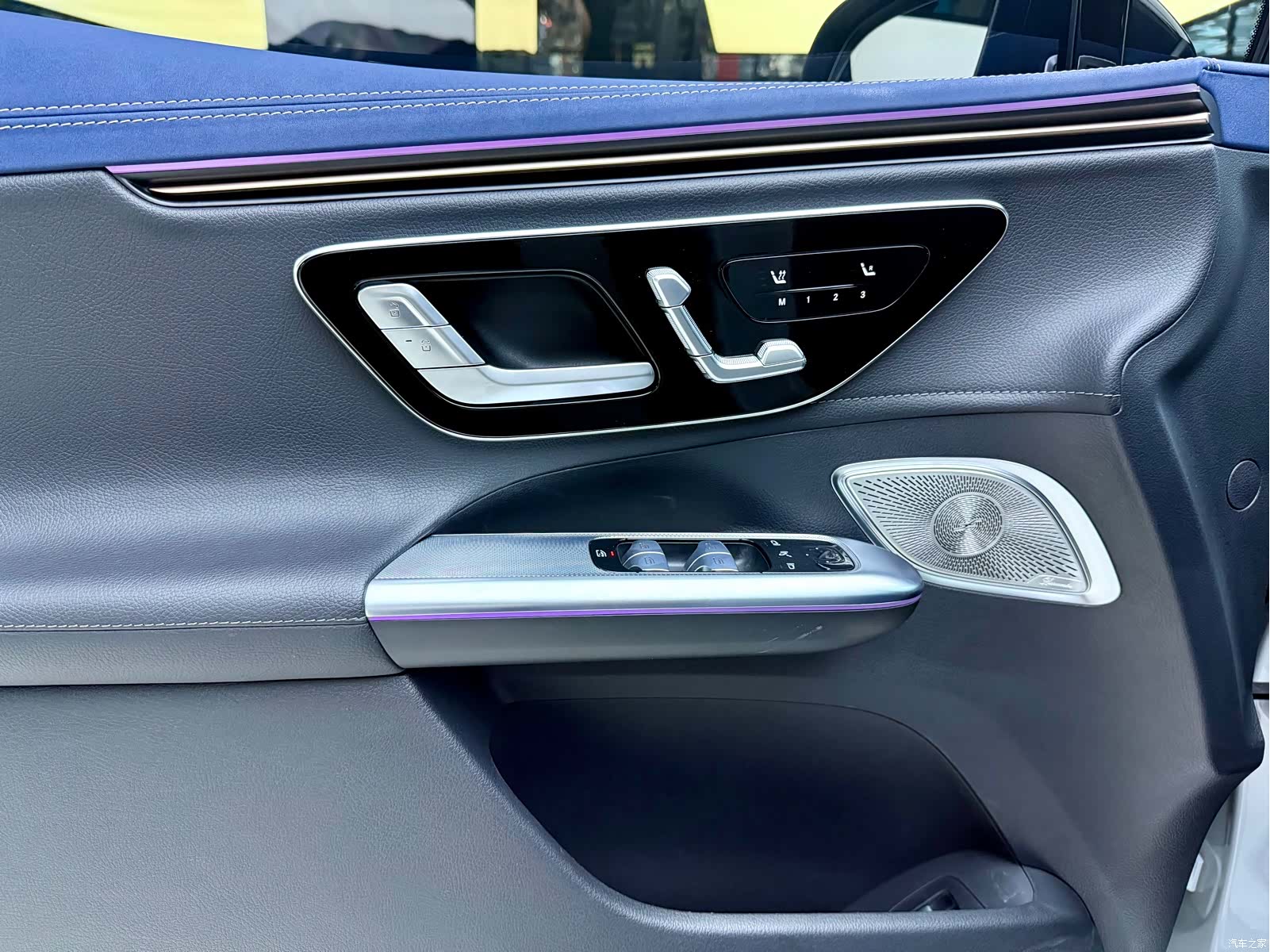 Mercedes-Benz EQE, 2023 4