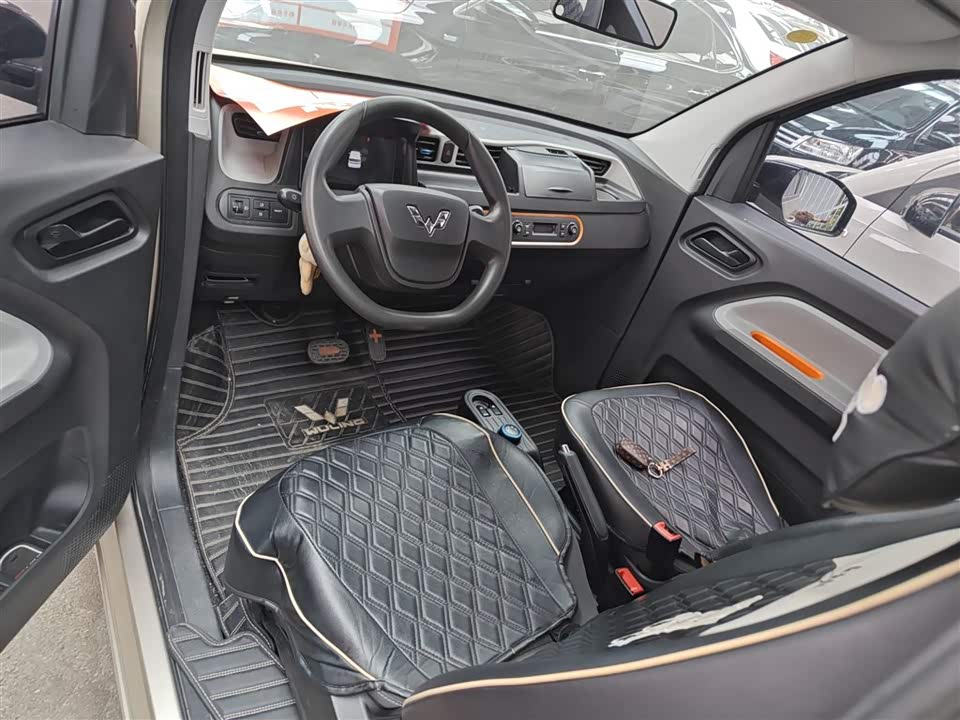 Wuling Hongguang MINIEV Wuling Hongguang MINIEV