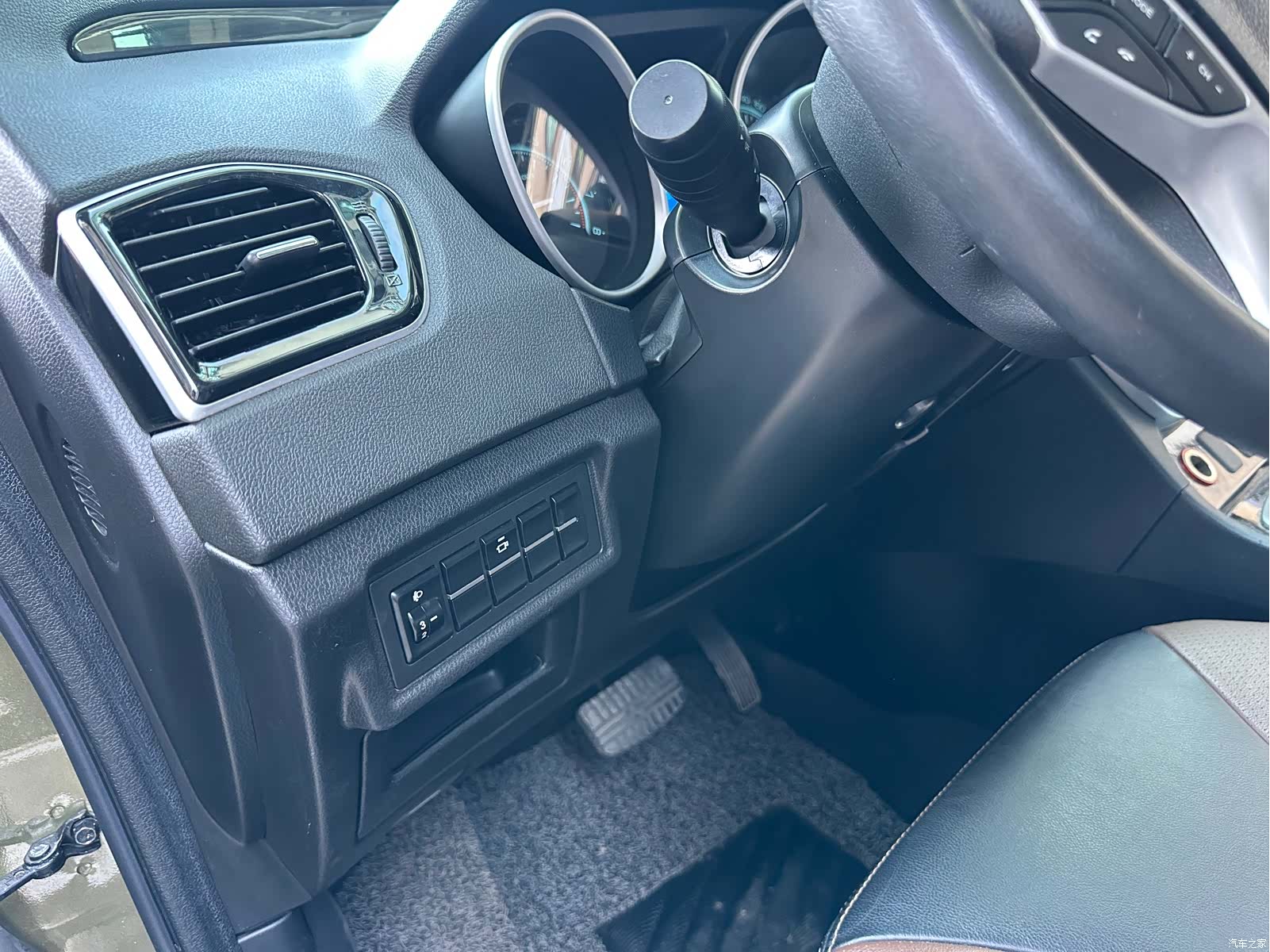 GAC GS5, 2015 23
