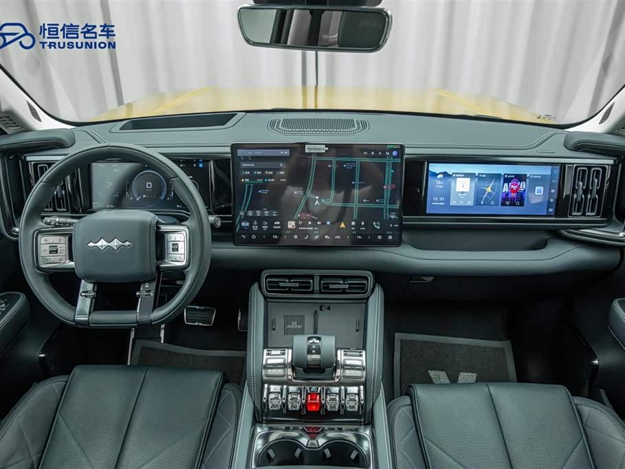 BYD Leopard 5 BYD Leopard 5