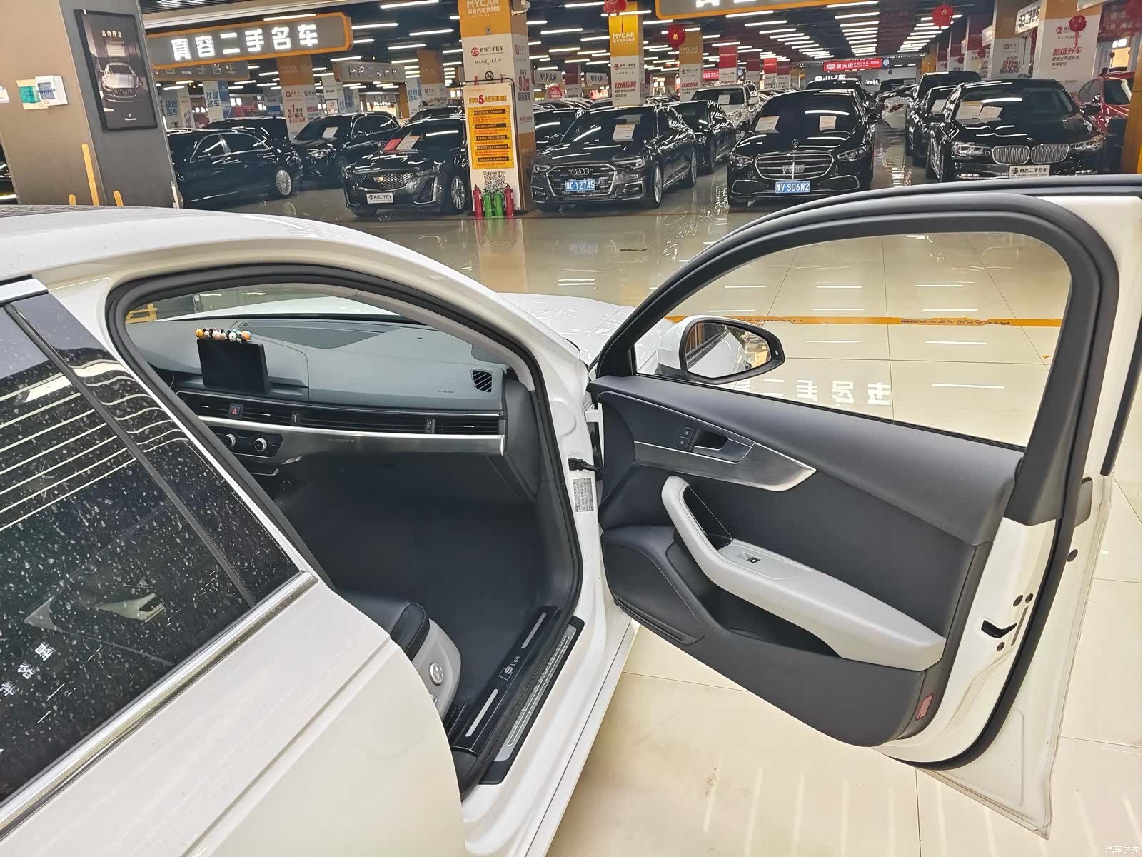 Audi A4L, 2019 6