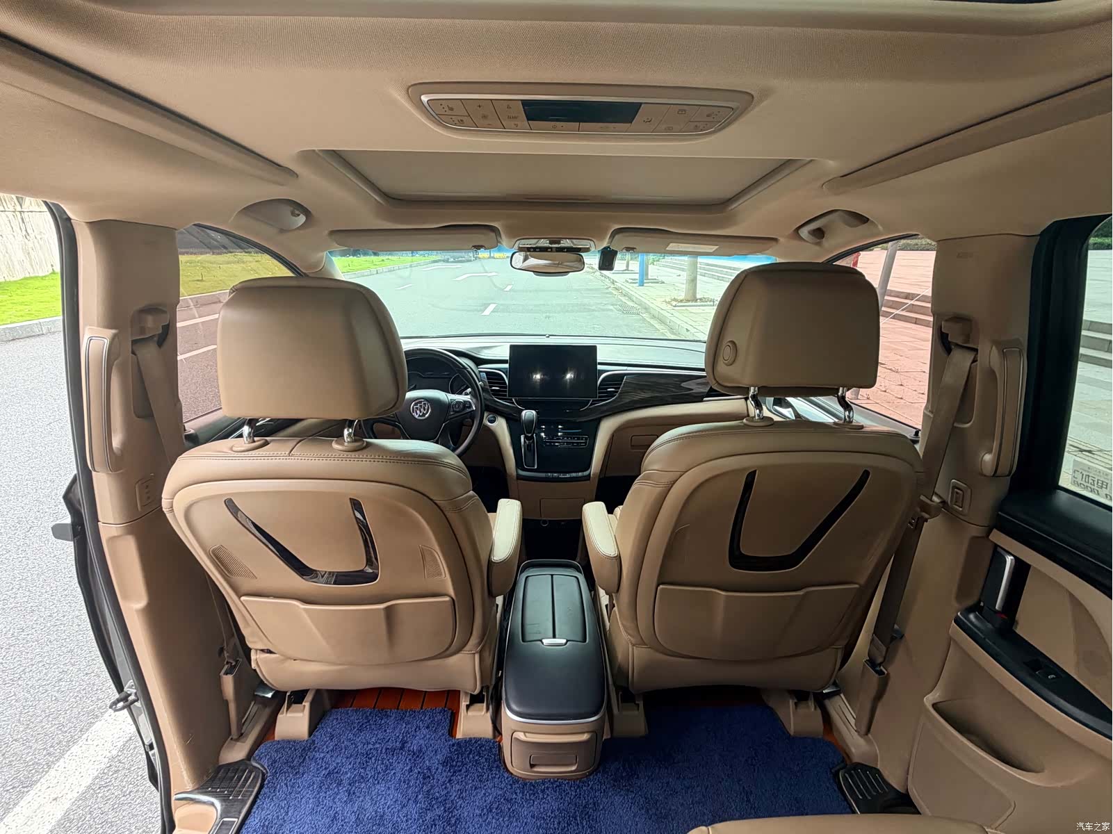 Buick GL8, 2017 11