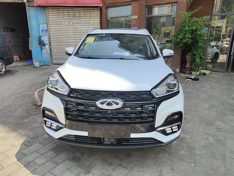 Chery Tiggo 8