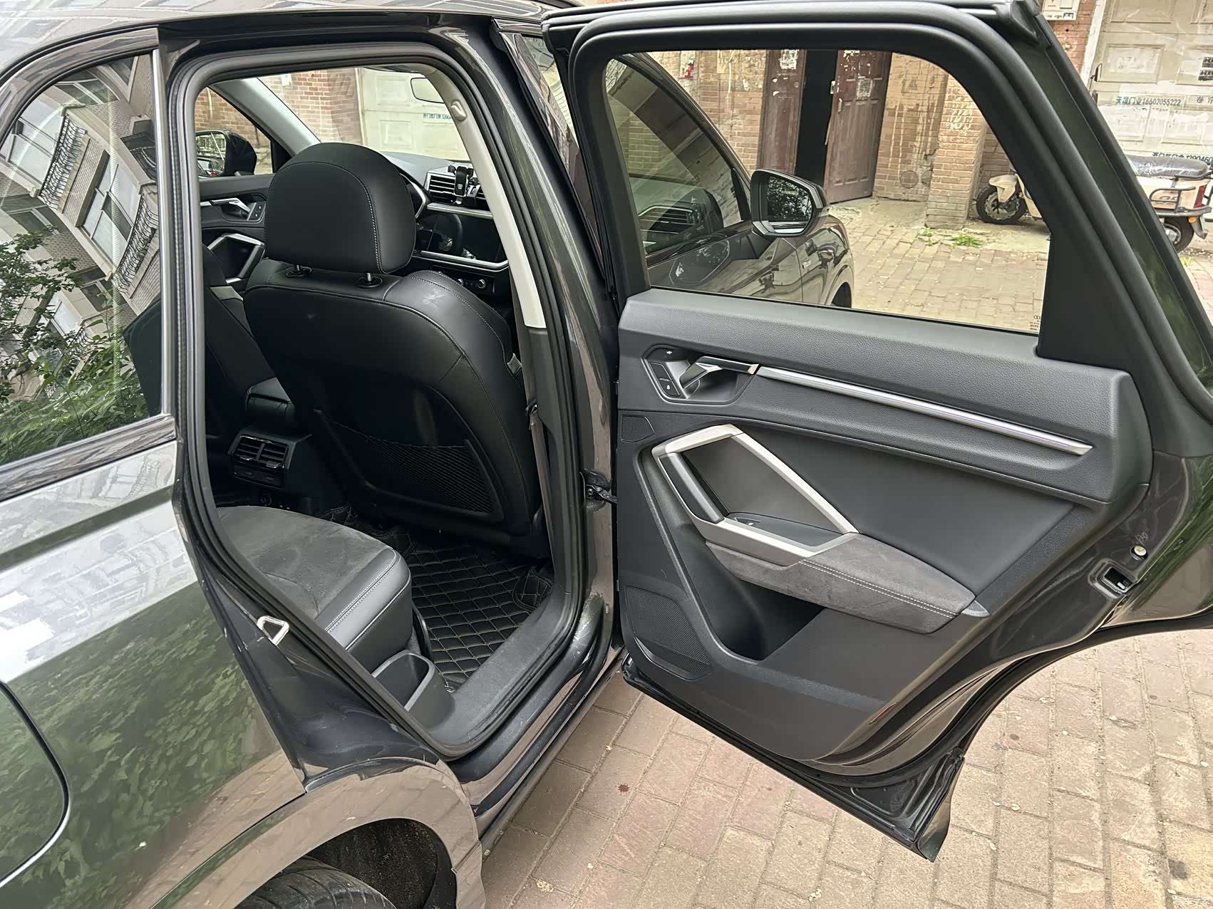 Audi Q3, 2023 18