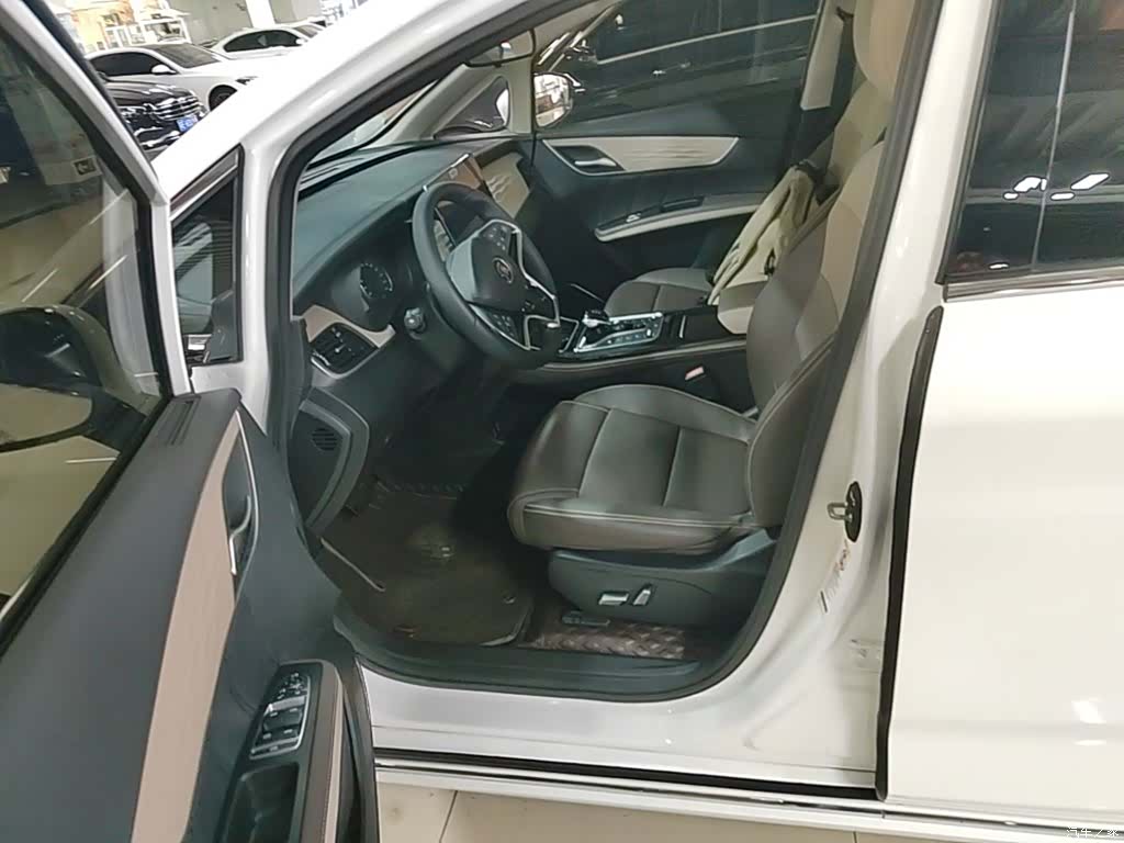 BYD Song, 2023 15