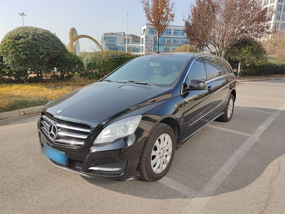 Mercedes-Benz R-class