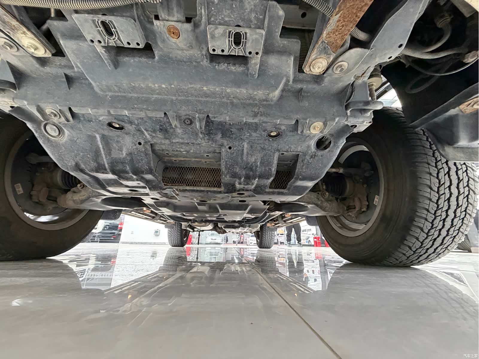 Toyota Prado, 2020 13