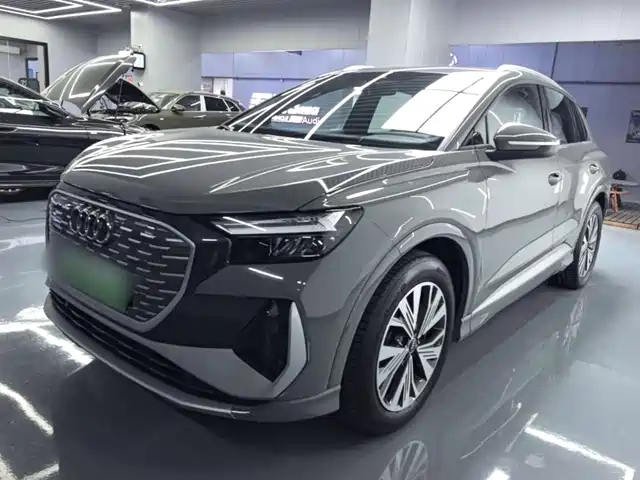 Audi Q4 e-tron 2025 — купить из Китая под заказ