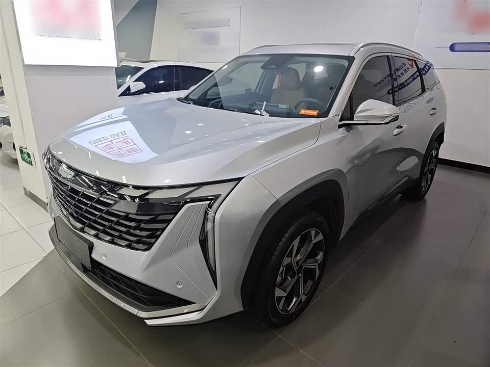 Geely Atlas L