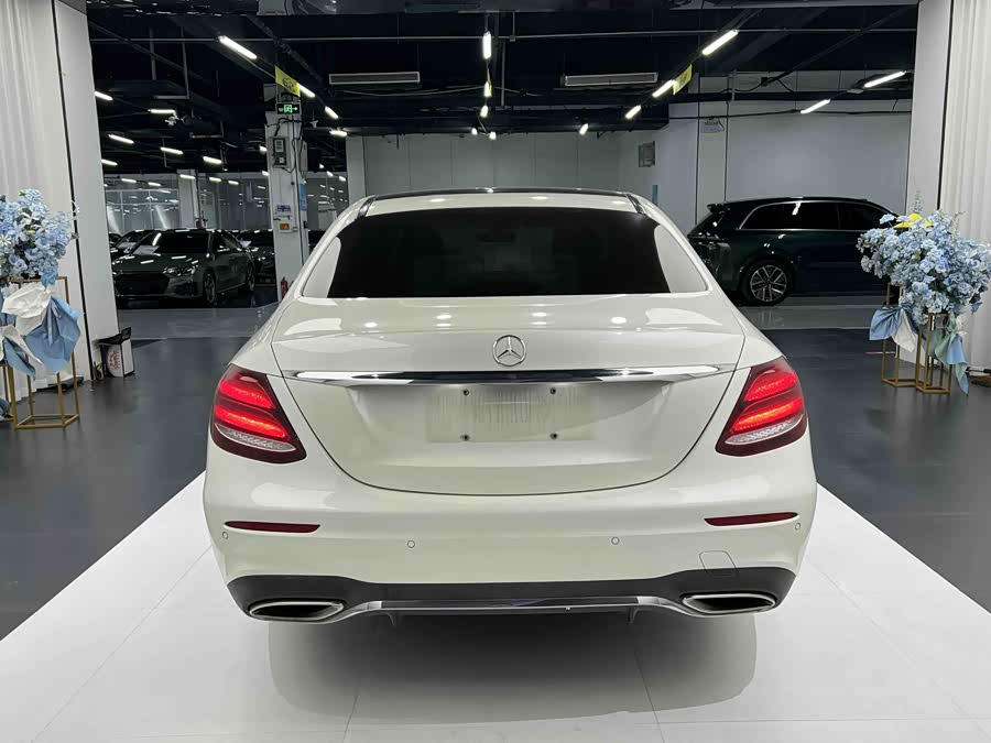 Mercedes-Benz E-Class 2019, фото 11