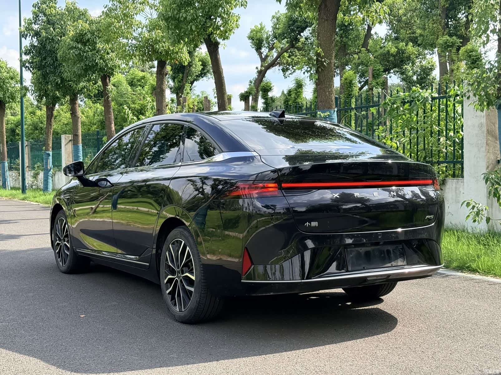 Xpeng P5, 2022 6