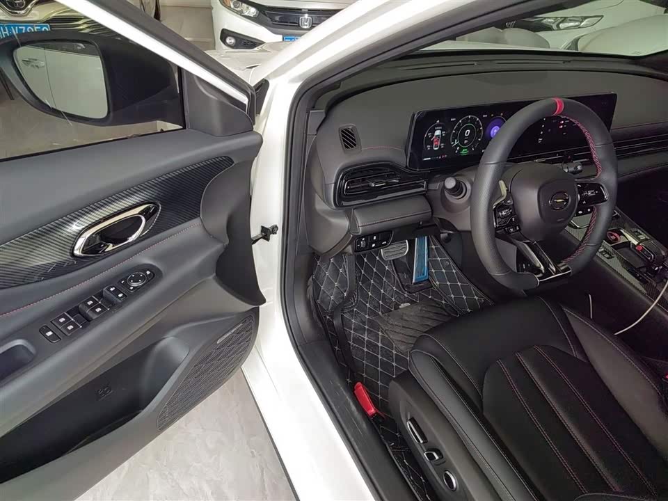 Trumpchi Shadow Leopard