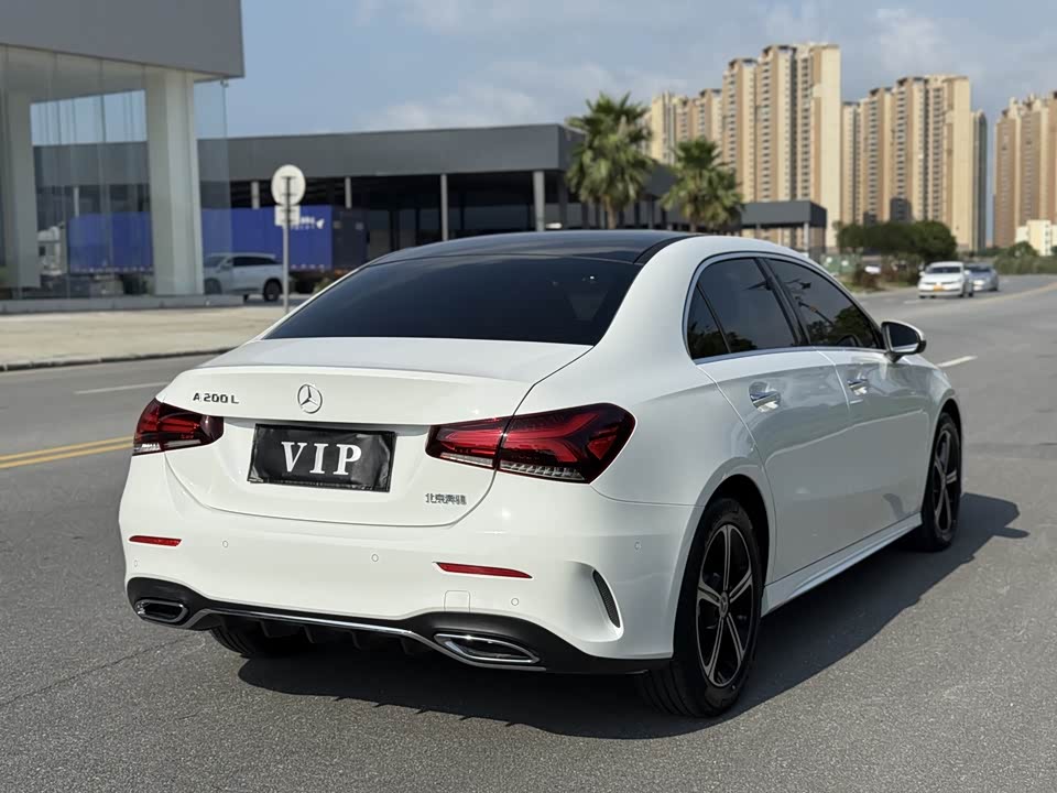 Mercedes-Benz Class A Mercedes-Benz Class A
