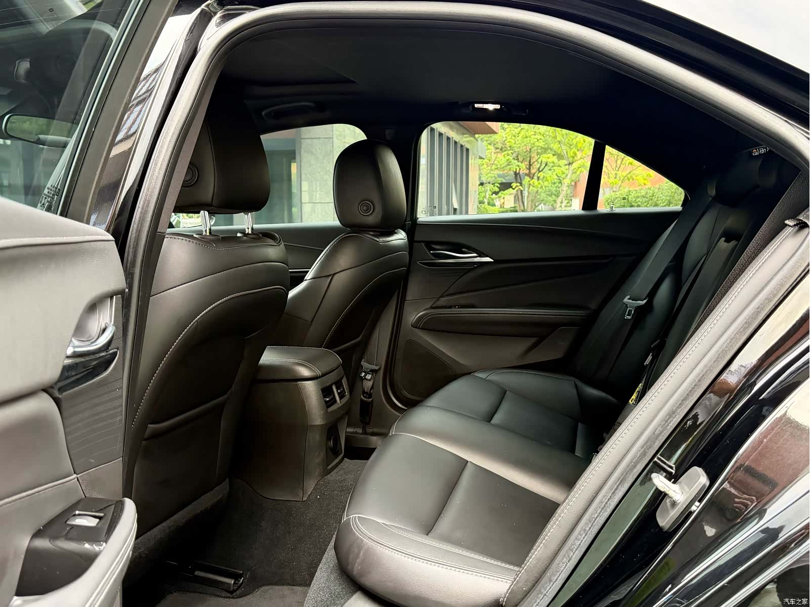 Cadillac CT4, 2022 7