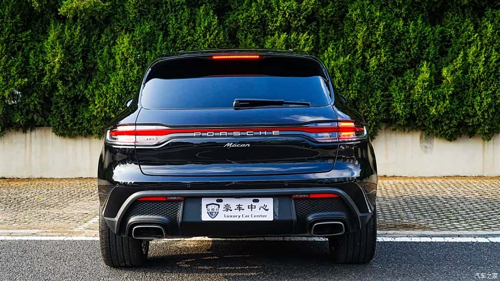 Porsche Macan, 2025 6