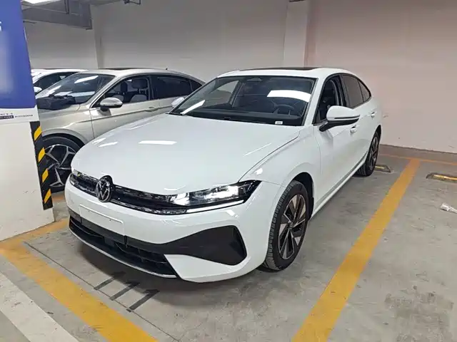 Volkswagen Sagitar 2025 — купить из Китая под заказ