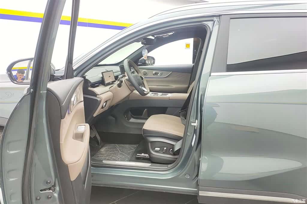 Chery T8, 2025 9