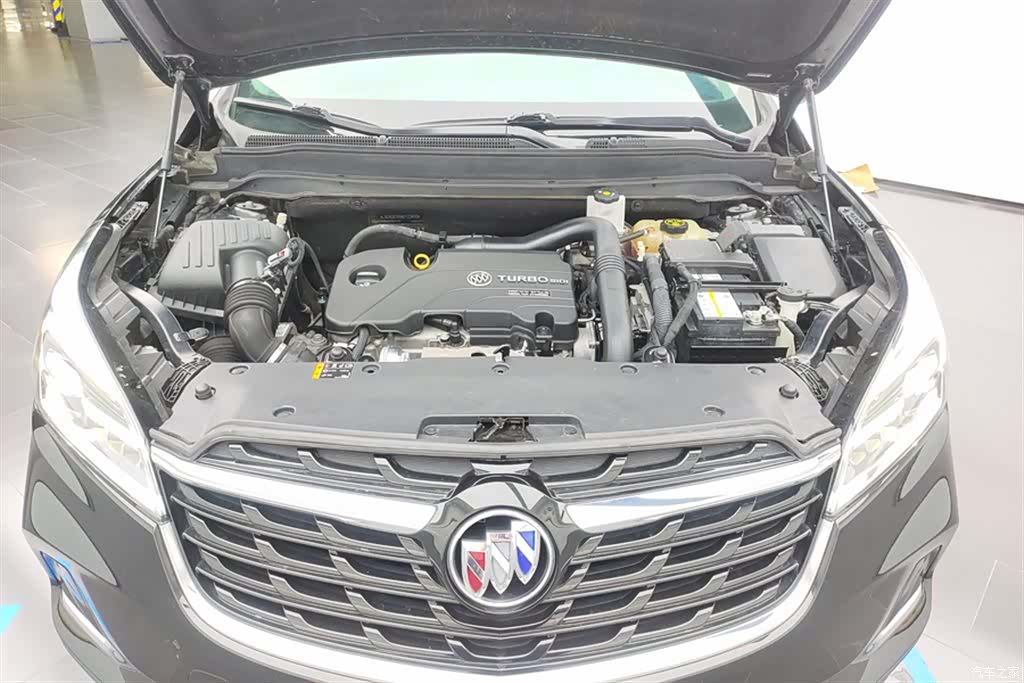 Buick Envision Plus, 2021 10
