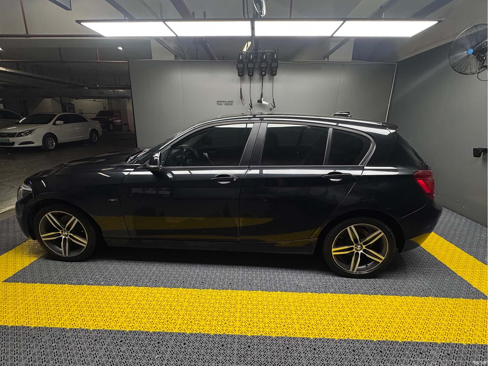 BMW 1 Series, 2012 8