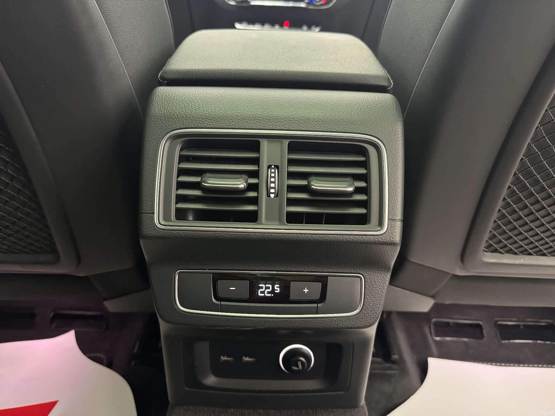 Audi Q5L, 2021 23