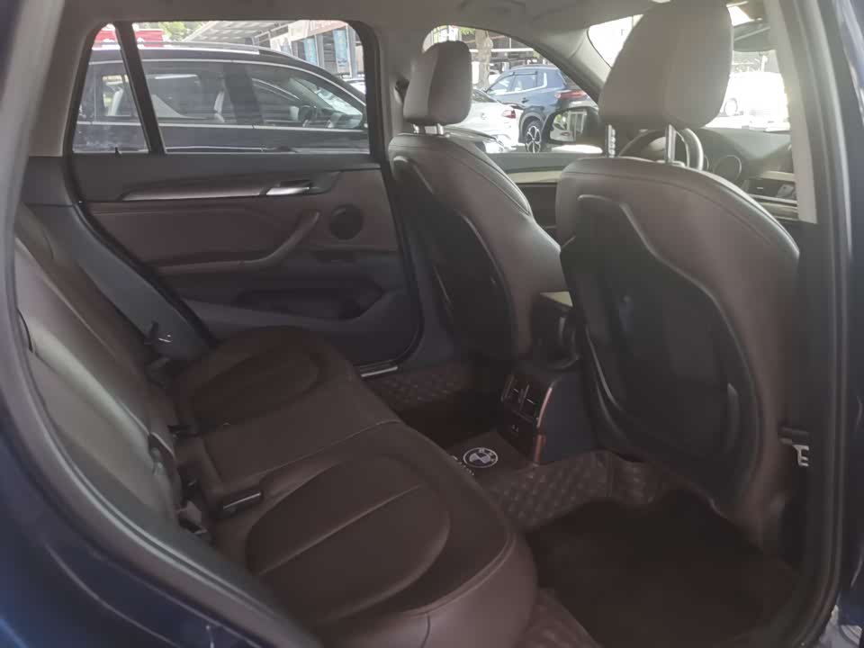 BMW X1 BMW X1