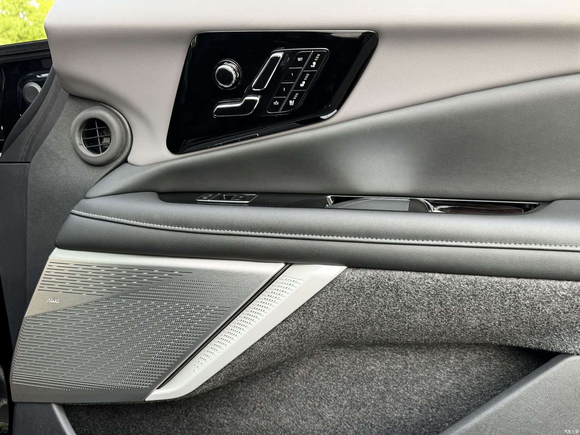 Cadillac IQ, 2024 15
