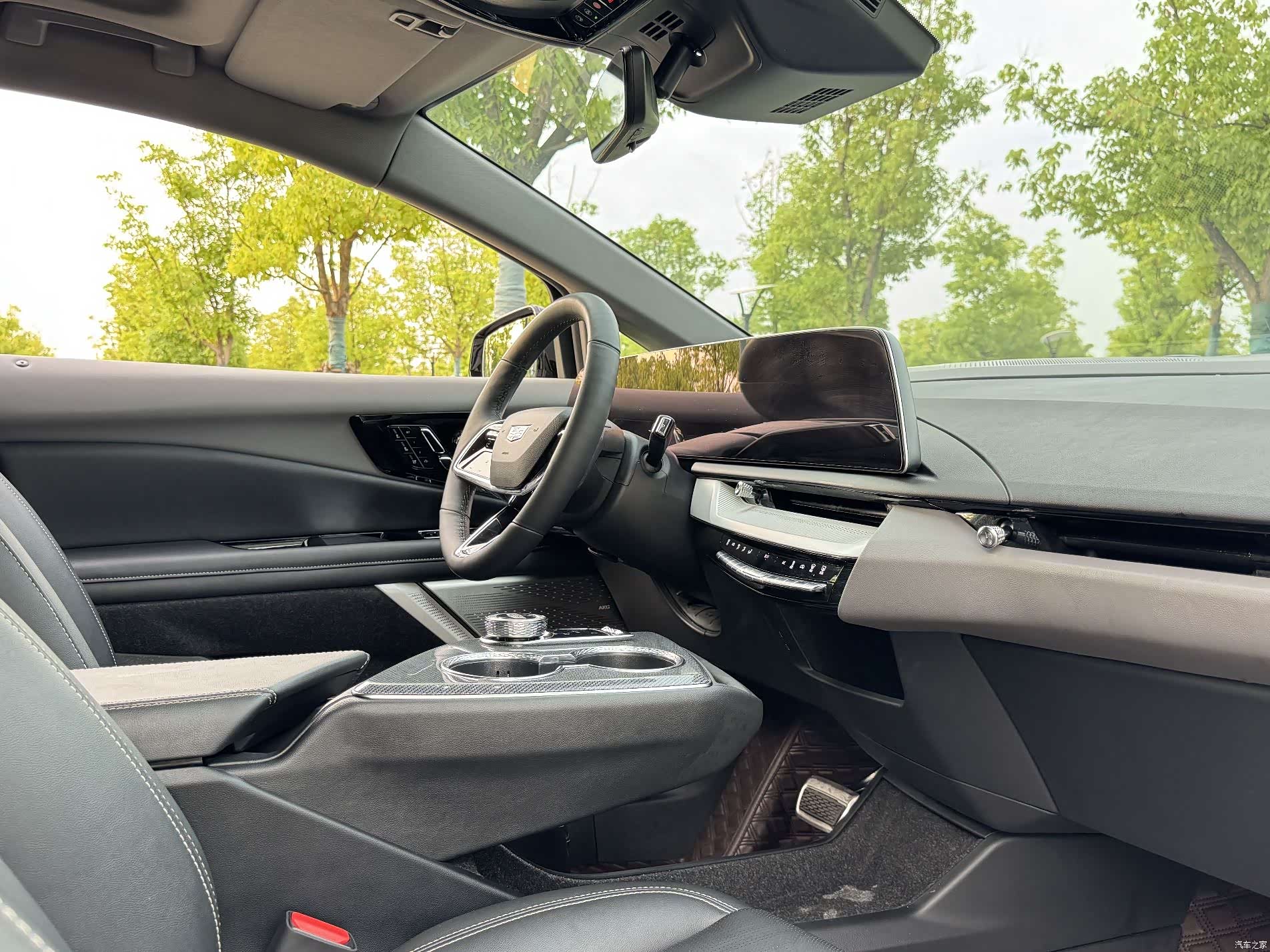 Cadillac IQ, 2024 20