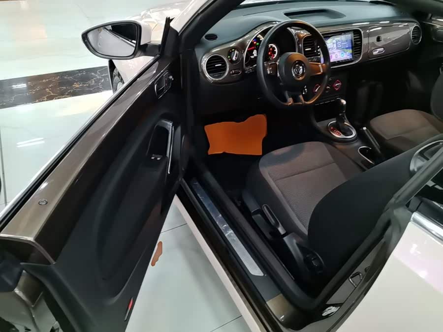 Volkswagen Beetle 2015, фото 15