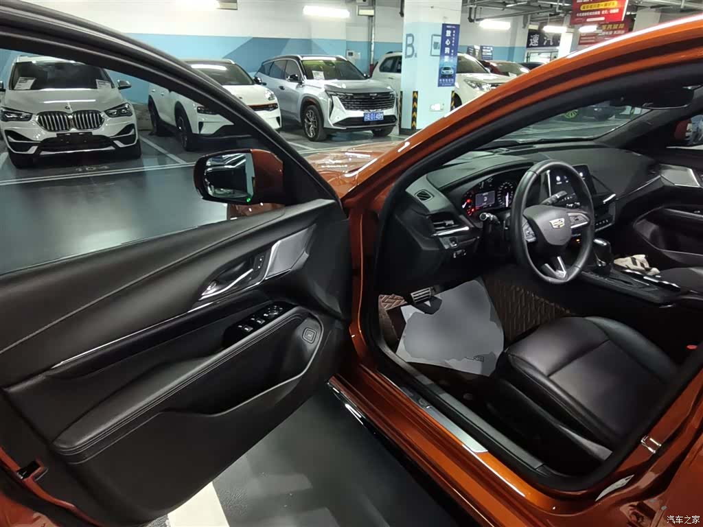 Cadillac CT4, 2023 15